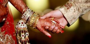 कोरोना कहरः हनीमुनबाट फर्किए लगत्तै पत्नीले गरिन् सम्बन्ध बिच्छेद